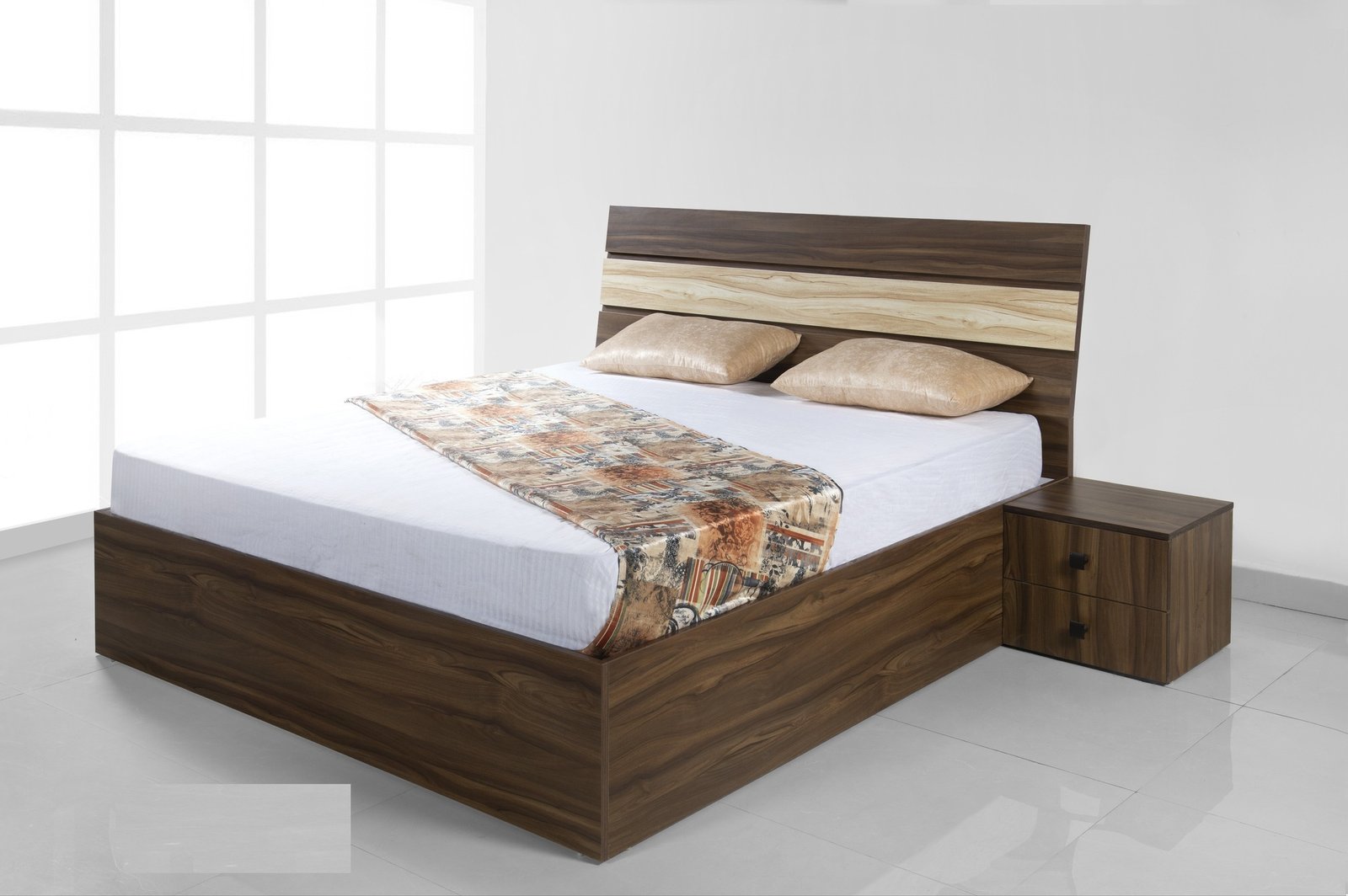 Ply Laminate Hydraulic Double Bed with Bottom Storage